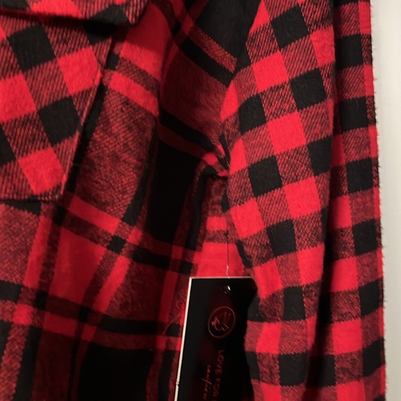 Plaid flannel - Picture 4 of 8